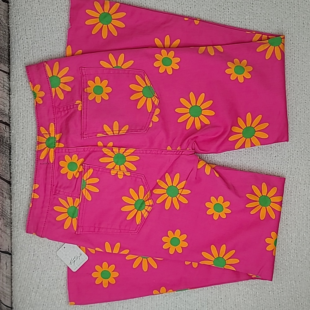 Free People Youthquake Printed Hi-Rise Crop Flare Jeans Lipstick Combo Pink -NWT - Picture 16 of 17